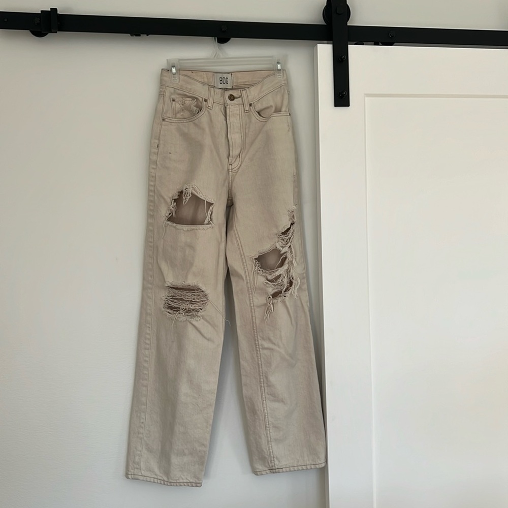 BDG Baggy high rise cream pants
